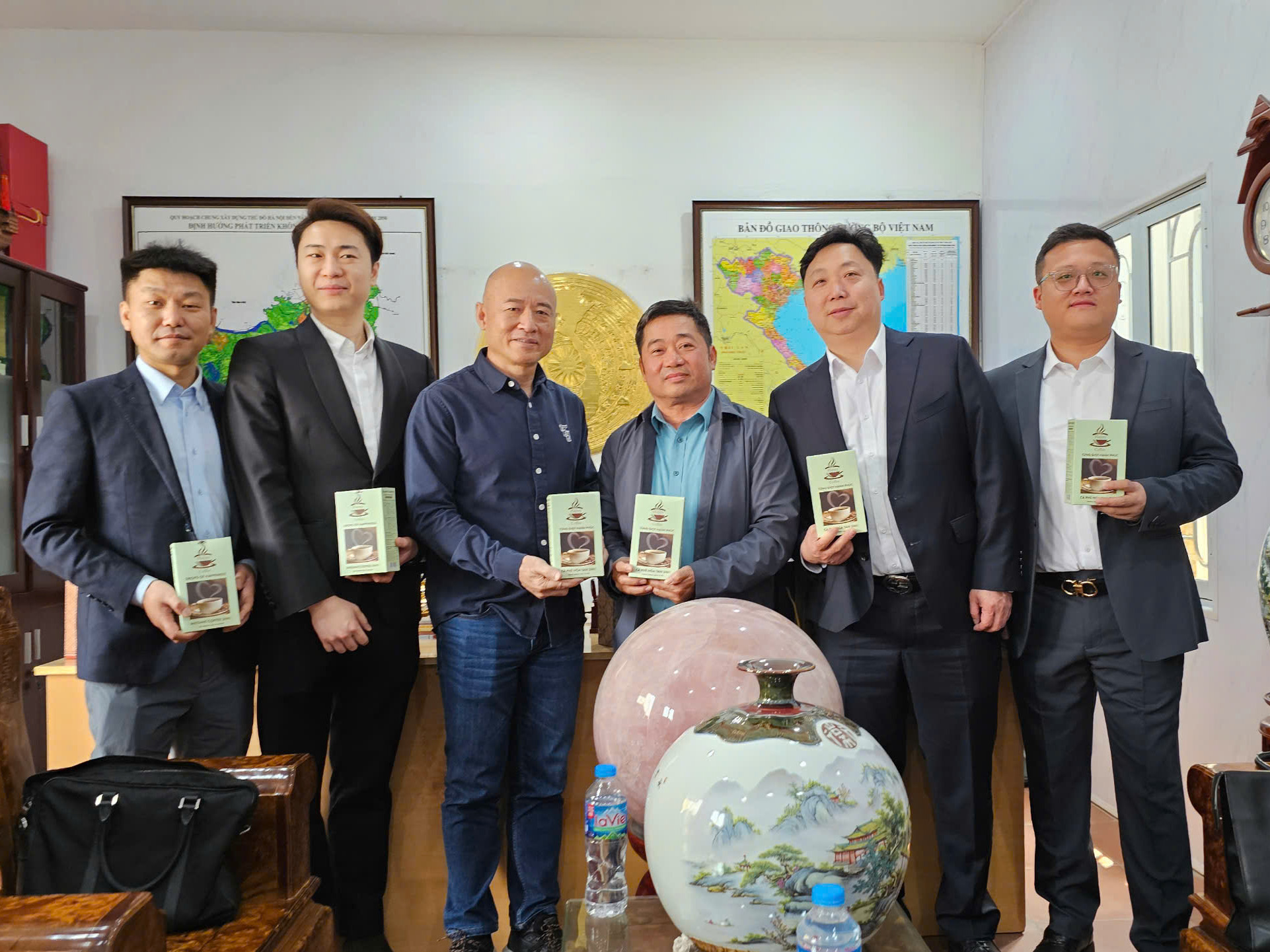 Sustainability Cùng phát triển